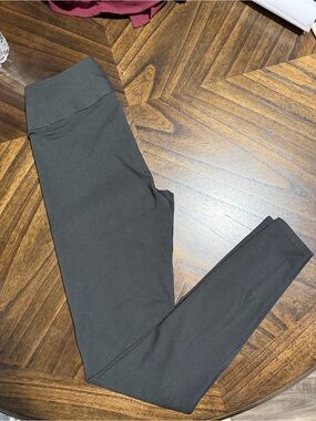 Uniqlo Black Leggings with High Waist